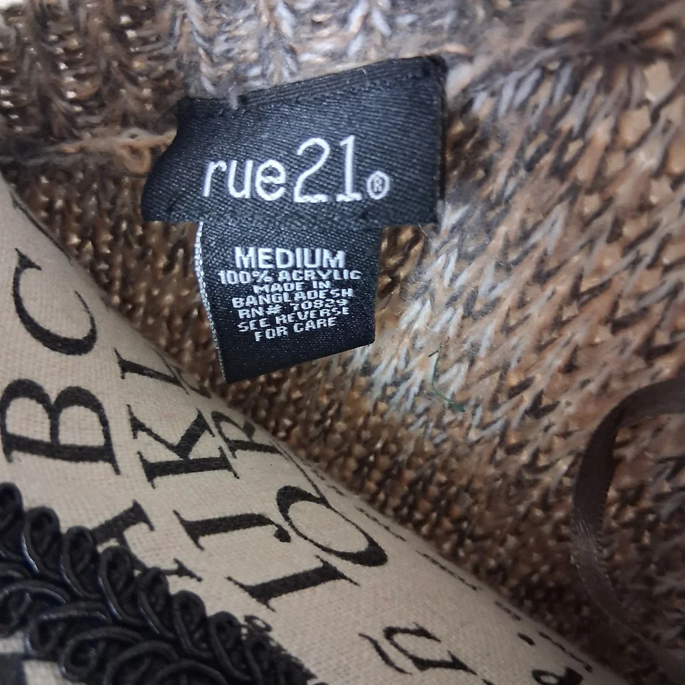 Rue21 Womens Medium sweater - Picture 4 of 10